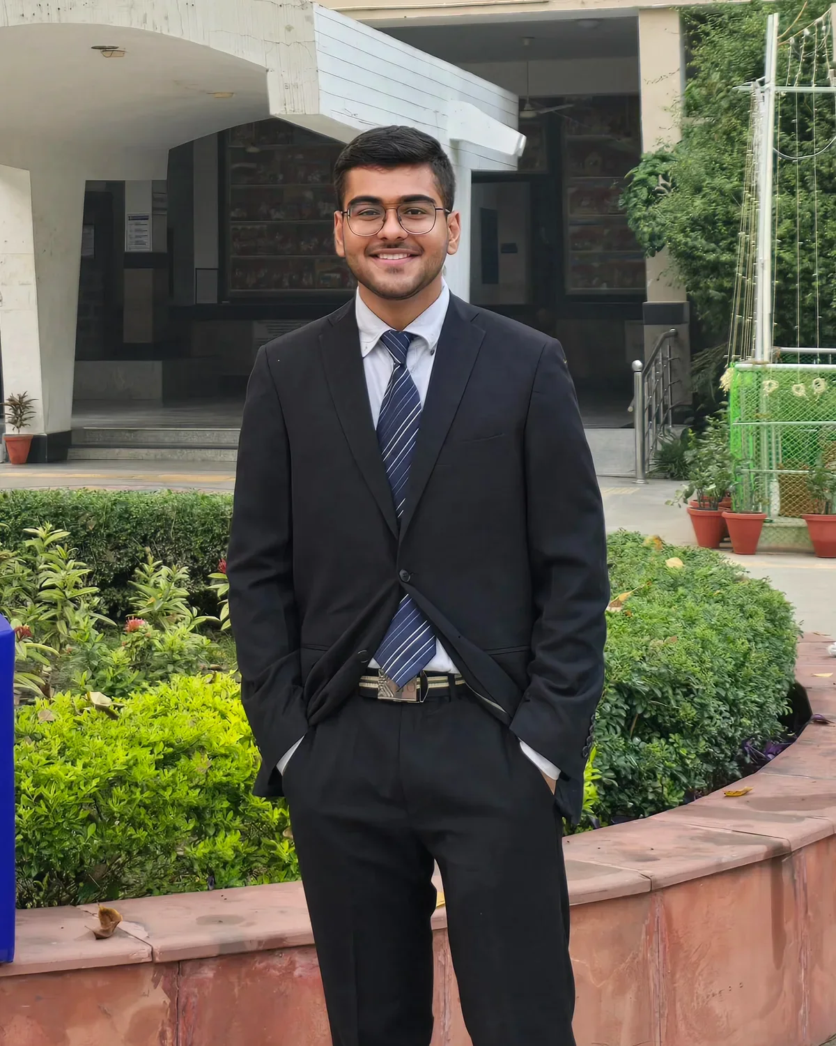 Apaar Kundra